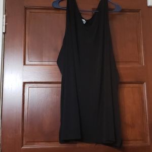 Black v neck tank